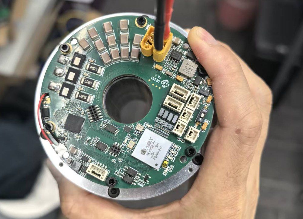 关节驱动板圆形PCB 实物